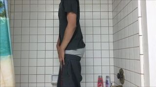 Shower Sagging 2 - SexySaggerYo sexysaggeryo - BussyHunter.com