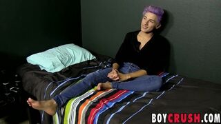 Fairy Skyler Williams talks about his sexual experiences Boy Crush - Amateur Gay Porno