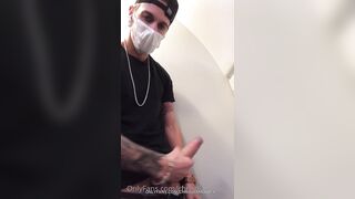 Chris Diamond Jerks Off in the plane toilet