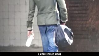 LatinLeche - Hot Muscled Latino Seduced 