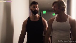  Matt Dubbe Fucks Grag Stone After The Gym - Gay Porn Sex