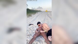 2 brazilian have sex on public beach Exhibicionist Beach - Gay Porn Sex