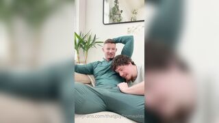 thatguyfromwalesufollow sucking and worshiping hardtomxxx - Gay Porn Sex