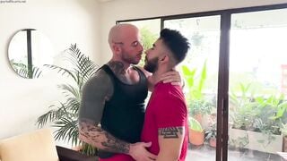 A good fuck between tattooed males - Gay Porn Sex