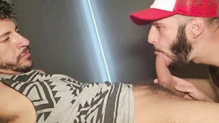 Fuck me Leon - Gay Porn Video