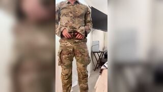 militarytwunk stripping down