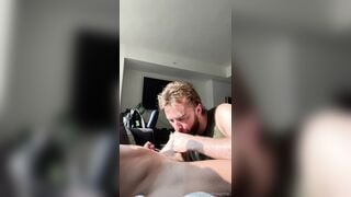 HungDTW - letting da_boobie service my hole with his tongue