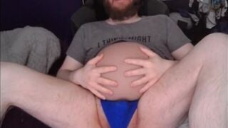 mpreg daddy gives birth during camshow pregnantpup - Amateur Gay Porno