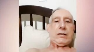 grandpa sow his horny ass2