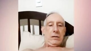 grandpa sow his horny ass2