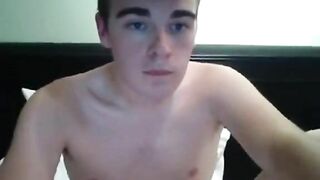 twink jerks off and eats cum