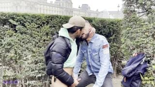 Pablo Bravo - Sex In Louvre Paris - Gay Porn Video