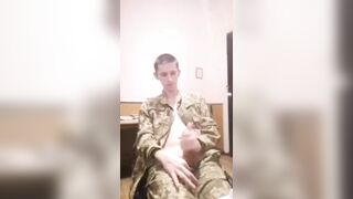 Guys in Uniform - Soldier gives self release - Gay Porn Video