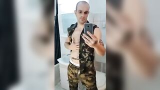 skinny athletic guy flexing masculin hairy chest strong intense orgasm trembling and heavy breathing kylebern gay video