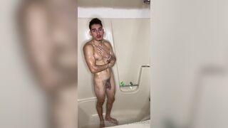 Showing off my body and cock in the shower Riskydecisions - Gay Fans BussyHunter.com